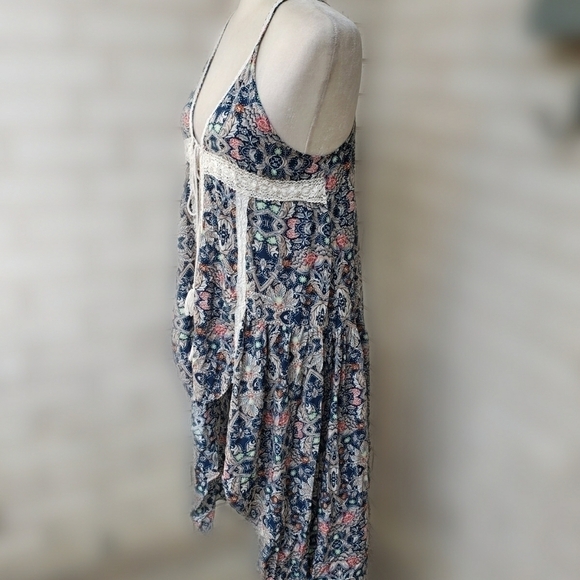 Umgee  cover-up - Picture 5 of 7